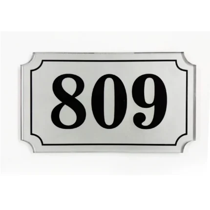 hotel room no plate (1)